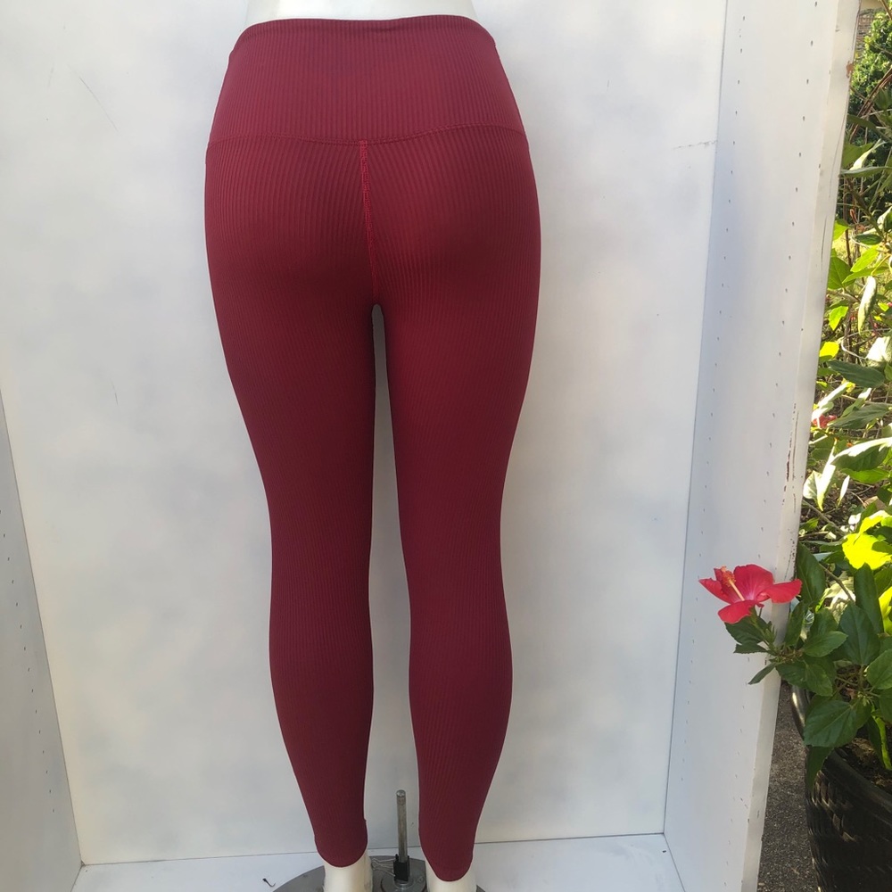 Carbon 38 Ruby Red Ribbed Regular Rise Leggings M - image 3